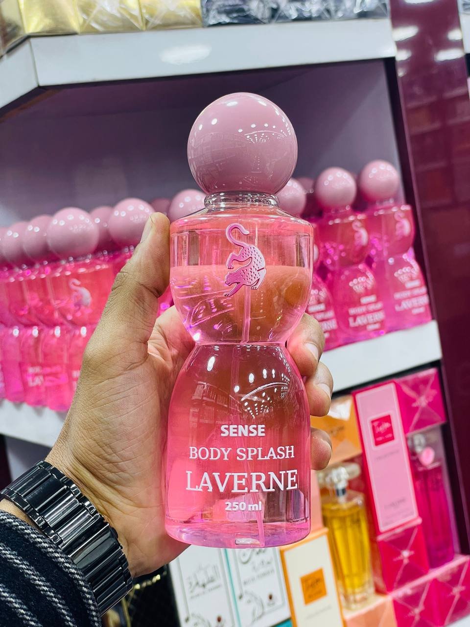 اسبلاش جورجينا سينس من لافيرن - الصورة 6